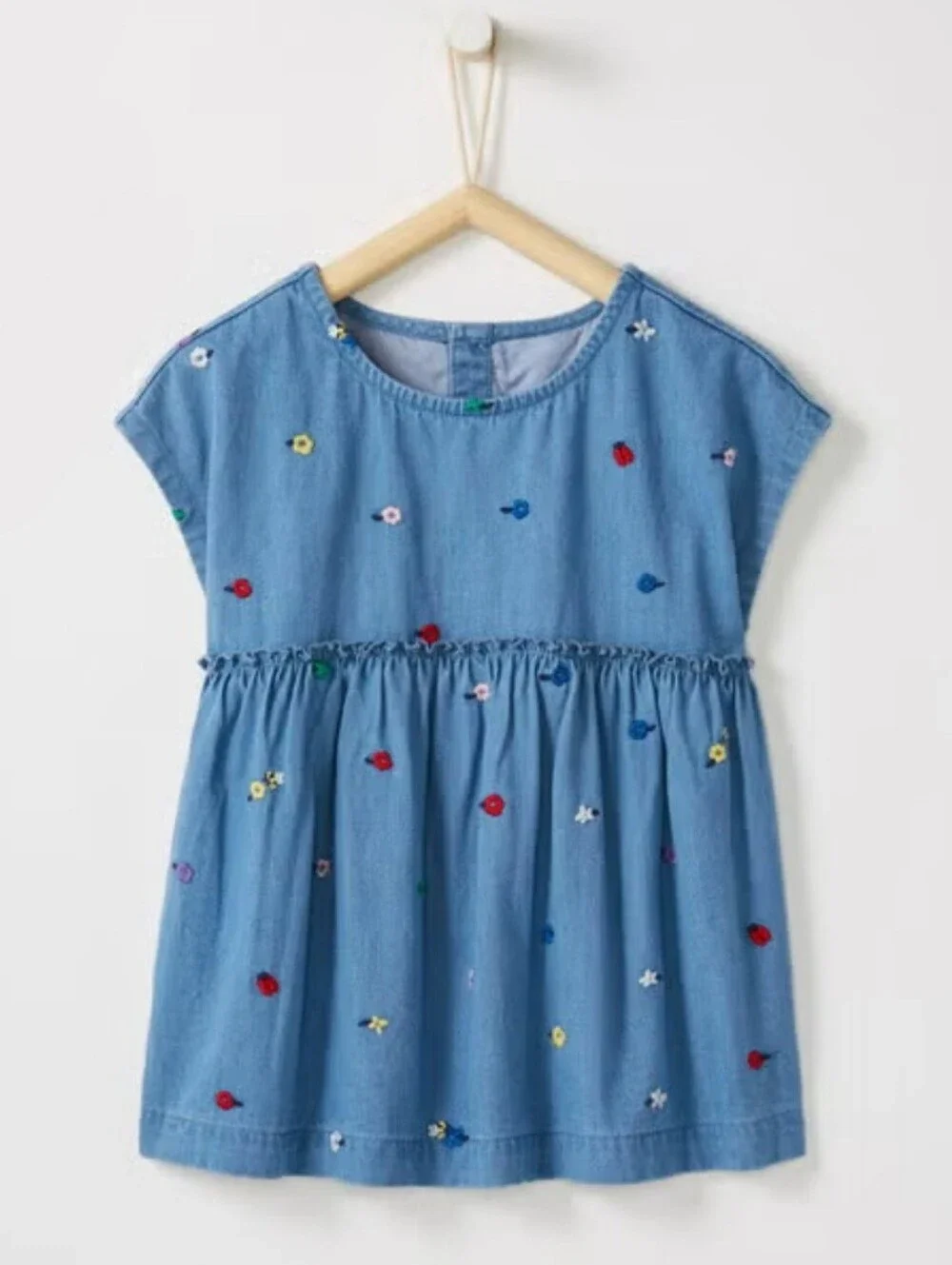 Hanna Andersson Embroidered Chambray Popover Girls Size US 10 140cm